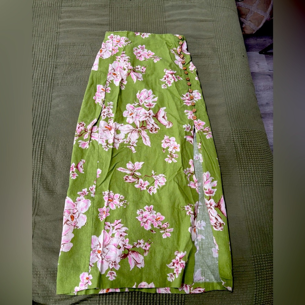 Floral Green Skirt Zara